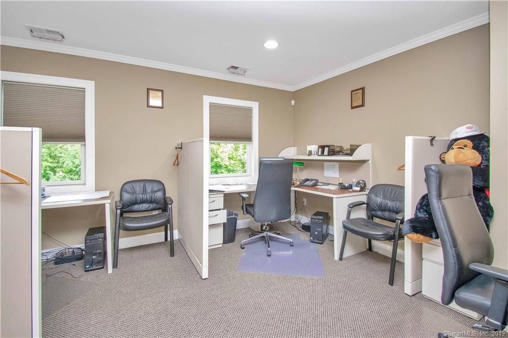 Suite 604 : 85 Felt Rd, South Windsor, CT, 06074